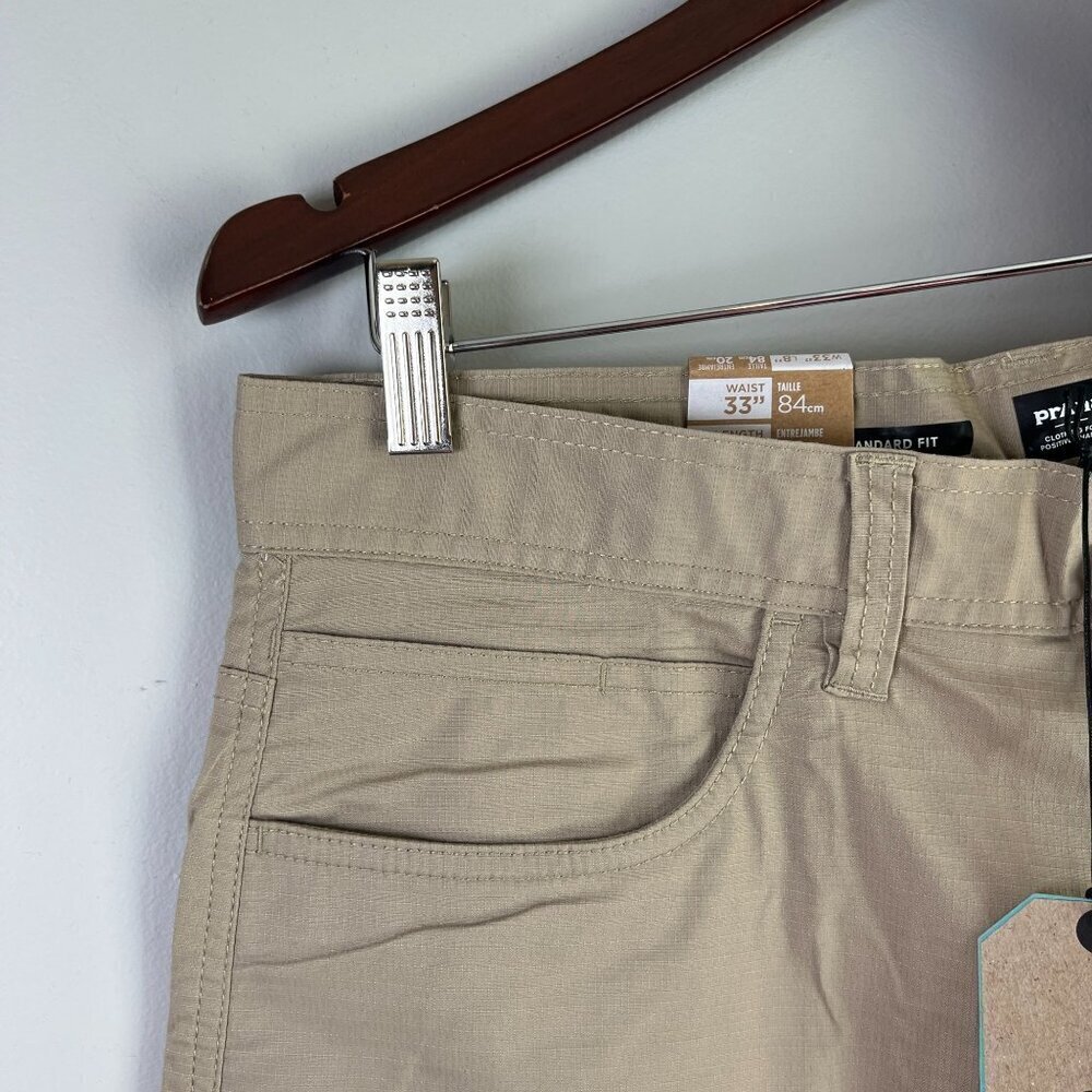 prAna Mens Standard Double Peak Hiking Cargo Short 32"W 8"Length in Sandbar - Picture 4 of 9